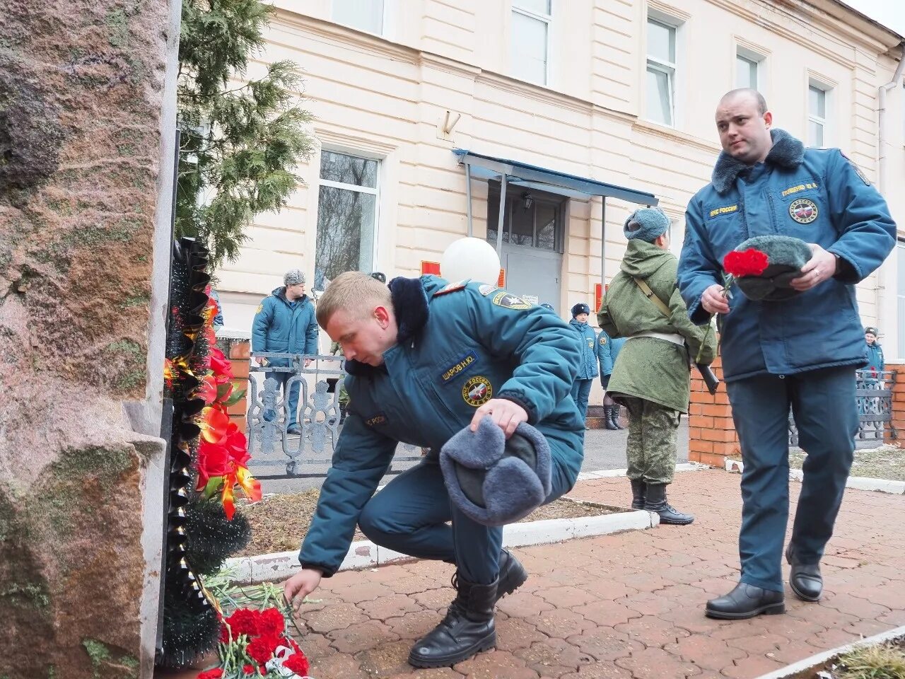 Пожарные 6 Серпухов. Соломатин Серпухов МЧС. Шульга пожарный Серпухов. Самылин пожарный Серпухов.