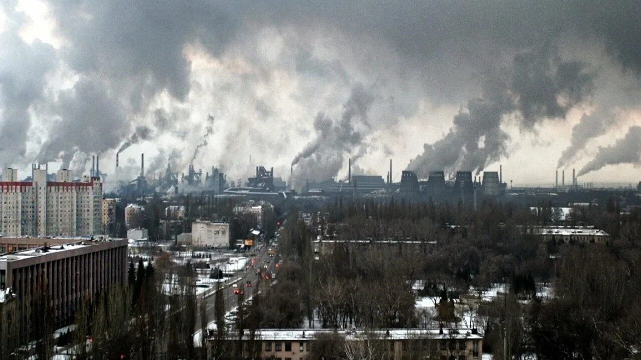 Кривой рог завод. Криворожсталь дымит. кривой рог с воздуха.