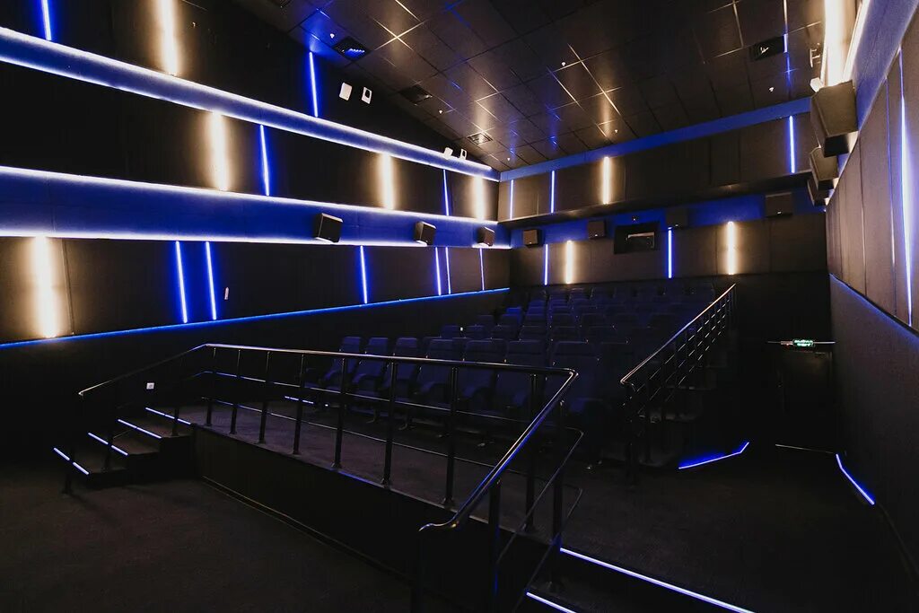 Кинотеатр мираж европолис зал 7. Мираж синема 5 зал. Кинотеатр мираж мурманск молл афиша. Кинотеатр мираж мурманск молл афиша. Мираж синема зал 4.