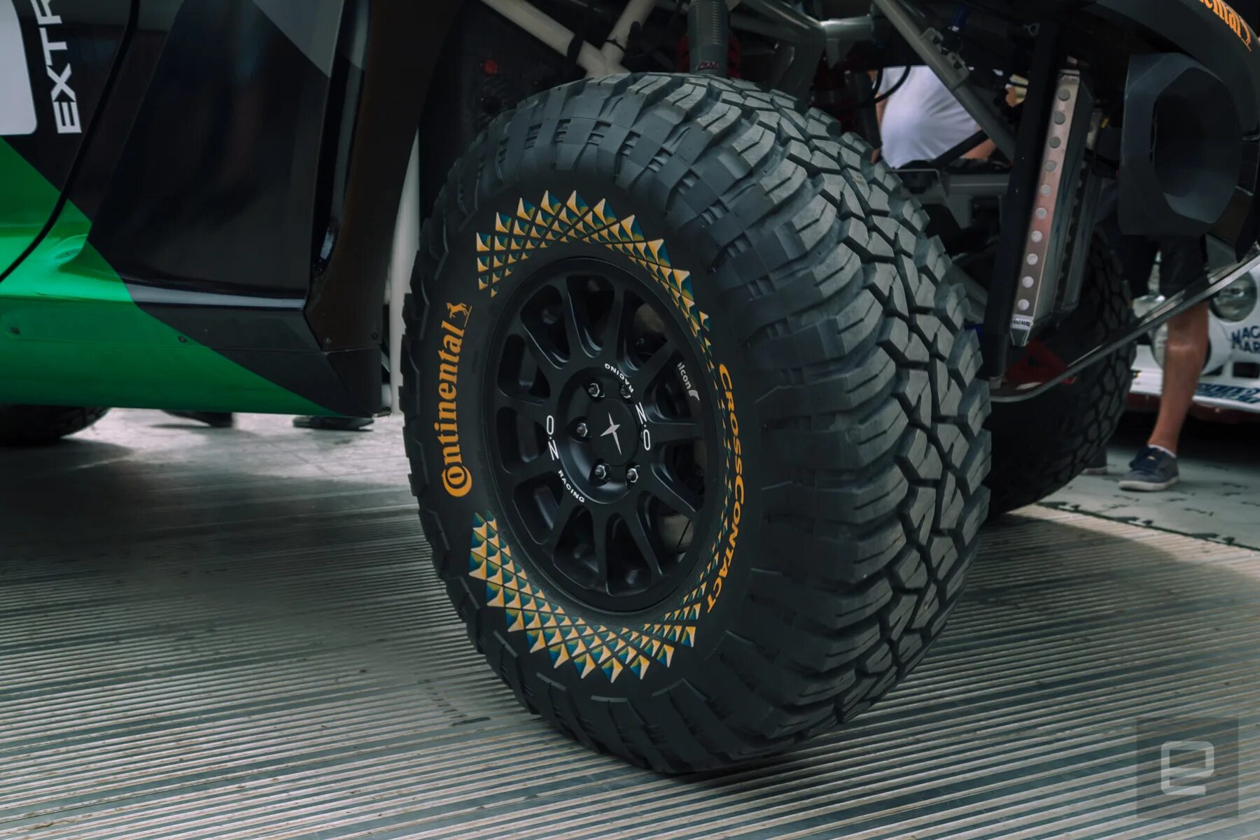 Электровнедорожник «odyssey 21». Odyssey 21. Электровнедорожник «odyssey 21». Odyssey 21 e-suv. 2022 spark odyssey 21.