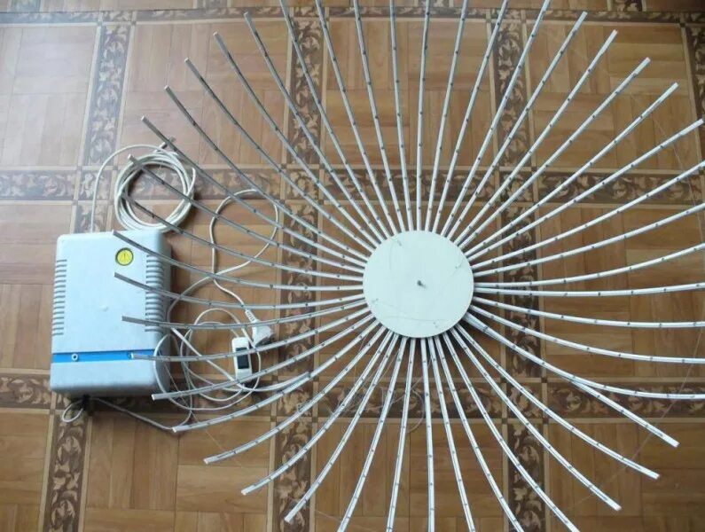 Озон люстра чижевского. Завод изготовитель люстры чижевского. Люстра а. Люстра чижевского роксана. Люстра чижевского доклад.