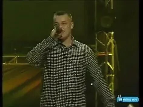Руки вверх студент клип. Сергей жуков в клипе студент. руки вверх студент слушать. руки вверх студент фото.