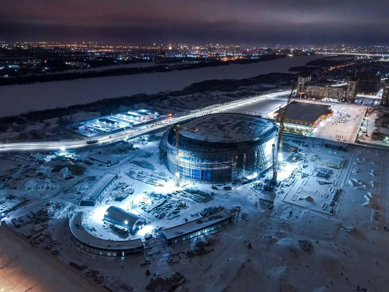 Ледовый талант омск. Ледовая Арена Авангард Омск. Стадион Омск Арена. Хоккейная Арена в Омске. Арена Авангард Омск новая.