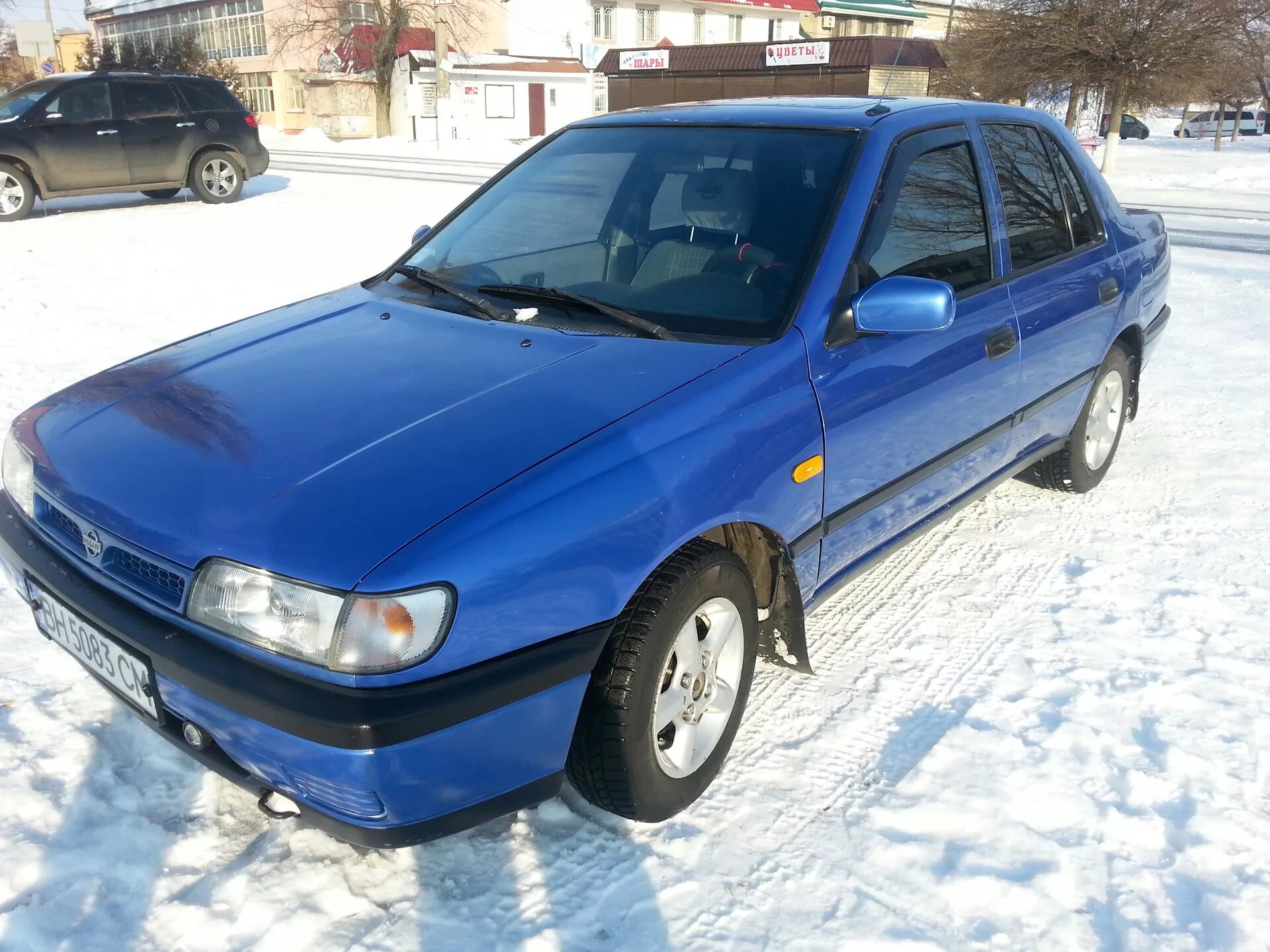 Ниссан санни новый. Ниссан Санни n14. Nissan Sunny n14 седан. Nissan Sunny 1991 n14. Ниссан Санни хэтчбек 1995.