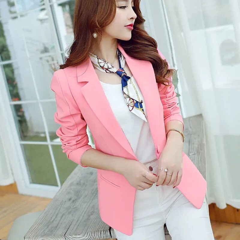 Пиджак женский классический приталенный. Модные пиджаки женские 2023. Пиджаки женские модные. Блейзеры женские производственные. Красивые пиджаки женские модные.