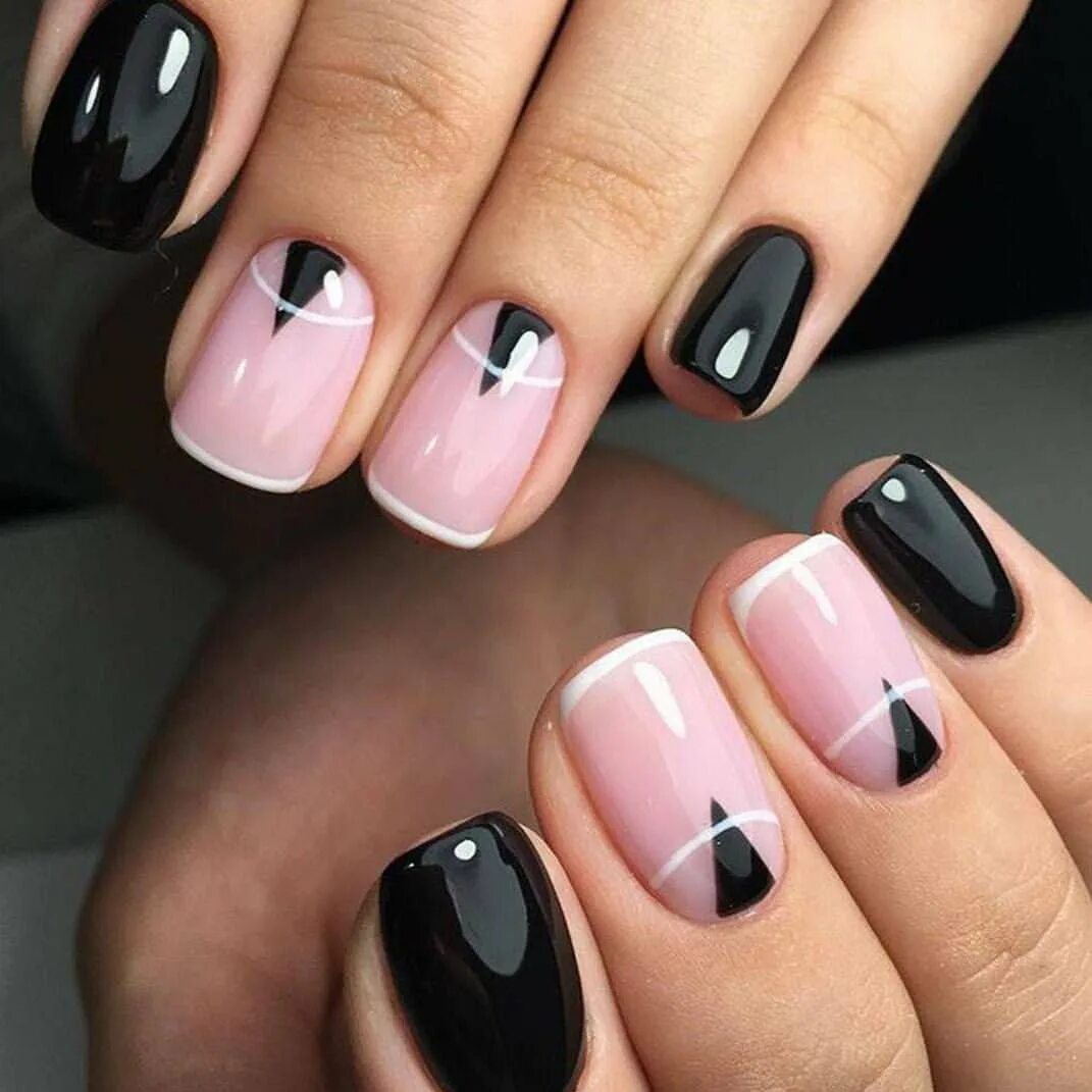 Модные ногти шеллаком. Красивые короткие ногти. маникюр на короткие. темный маникюр. красивый модный маникюр.