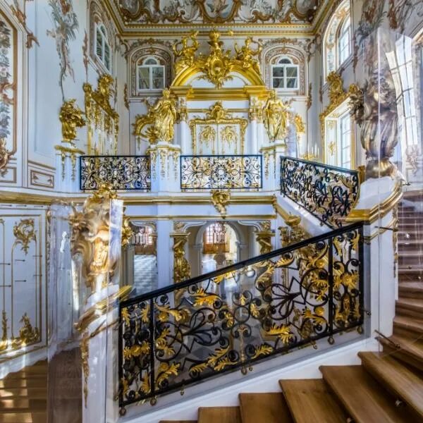 Петергоф внутри фото The church of the Grand Palace in Peterhof Photographer:Archifoto Architettura,