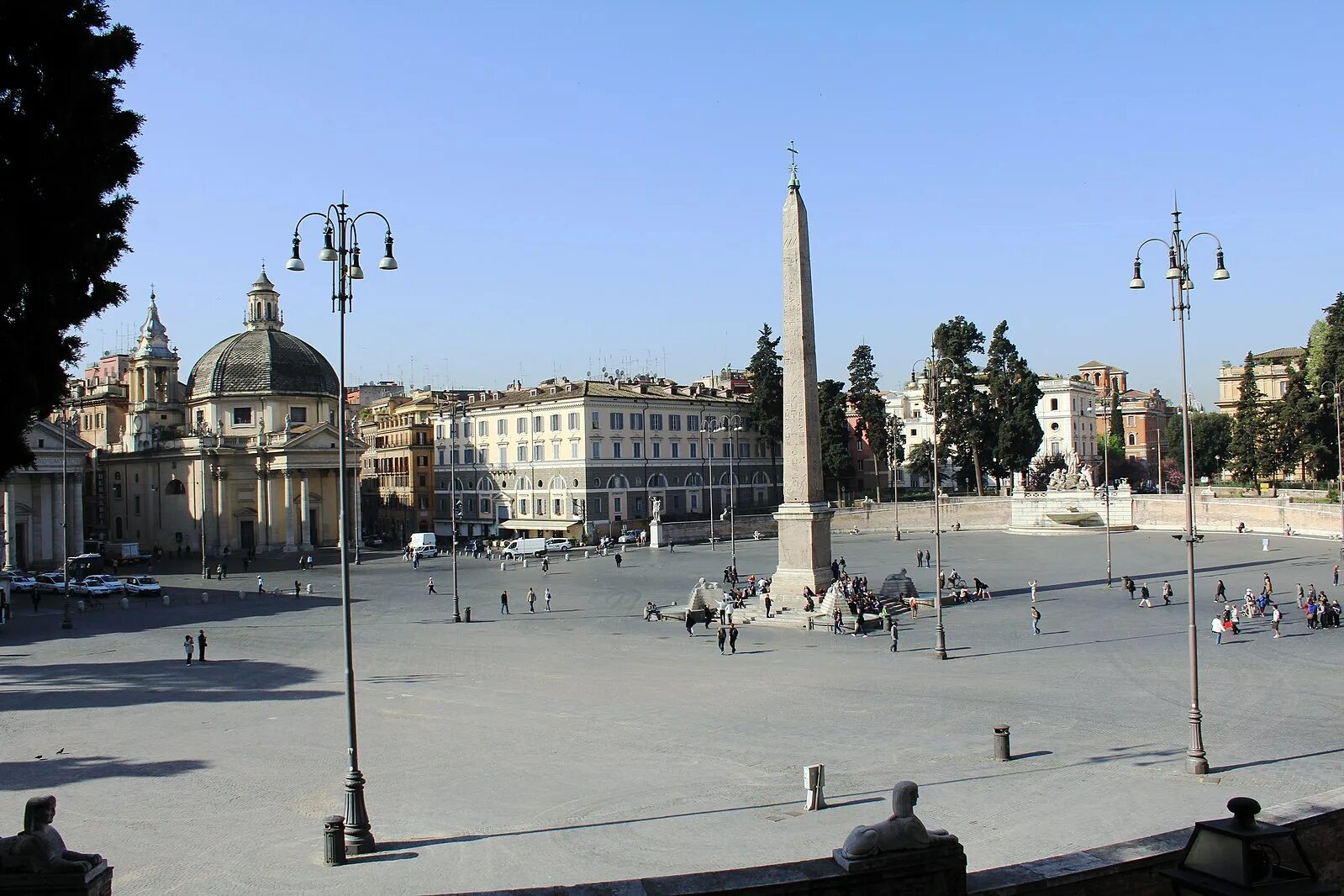 Площадь в риме название. Площадь дель пополо. piazza del popolo в риме. площадь пьяцца дель пополо в риме. пьяцца дель пополо в риме фото.