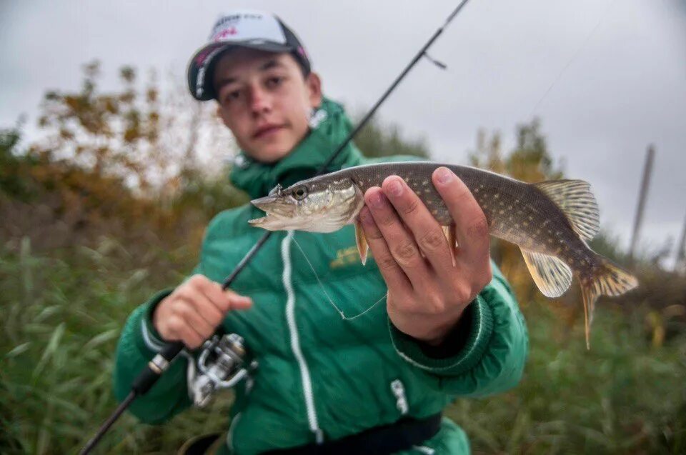 Иваньковское водохранилище рыбалка. Рыболовные базы Иваньковского водохранилища. Рыба в Иваньковском водохранилище. Рыбак Иваньковское водохранилище. Форум рыбака иваньковское водохранилище