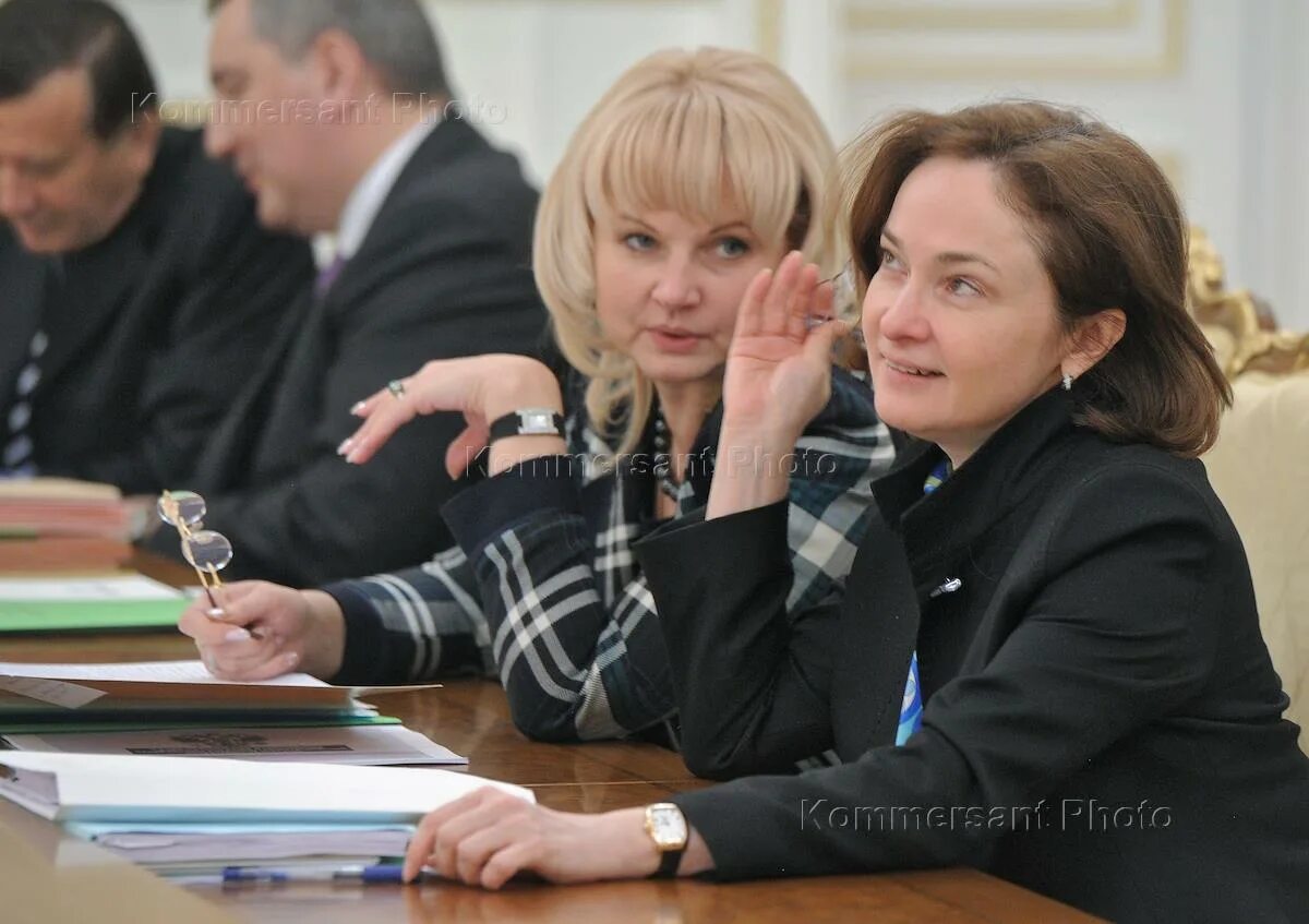 Все женщины правительства. Все женщины правительства. Все женщины правительства. Все женщины правительства. Все женщины правительства.