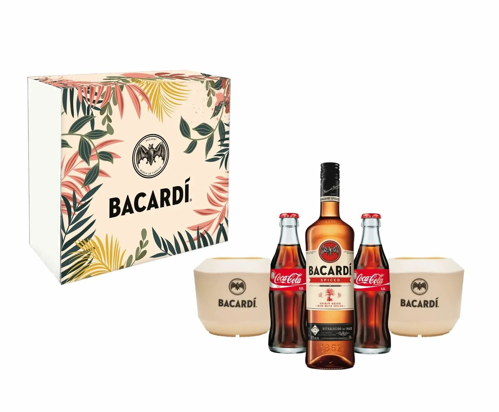 Бакарди купить в москве. Bacardi Spiced rum. Oakheart Spiced rum. Бакарди Оакхарт 0.7. Ром бакарди Спайсед.