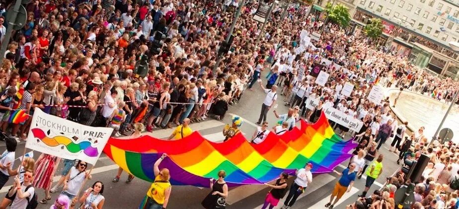 Прайд сегодня. Прайд сегодня. Pride 2024 flag. Фэнтези фест. Лос анджелес pride 2022.