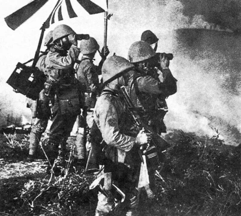 Вторая мировая 18. Японские камикадзе во второй мировой войне пехота. Морские пехотинцы Японии 2 мировой.