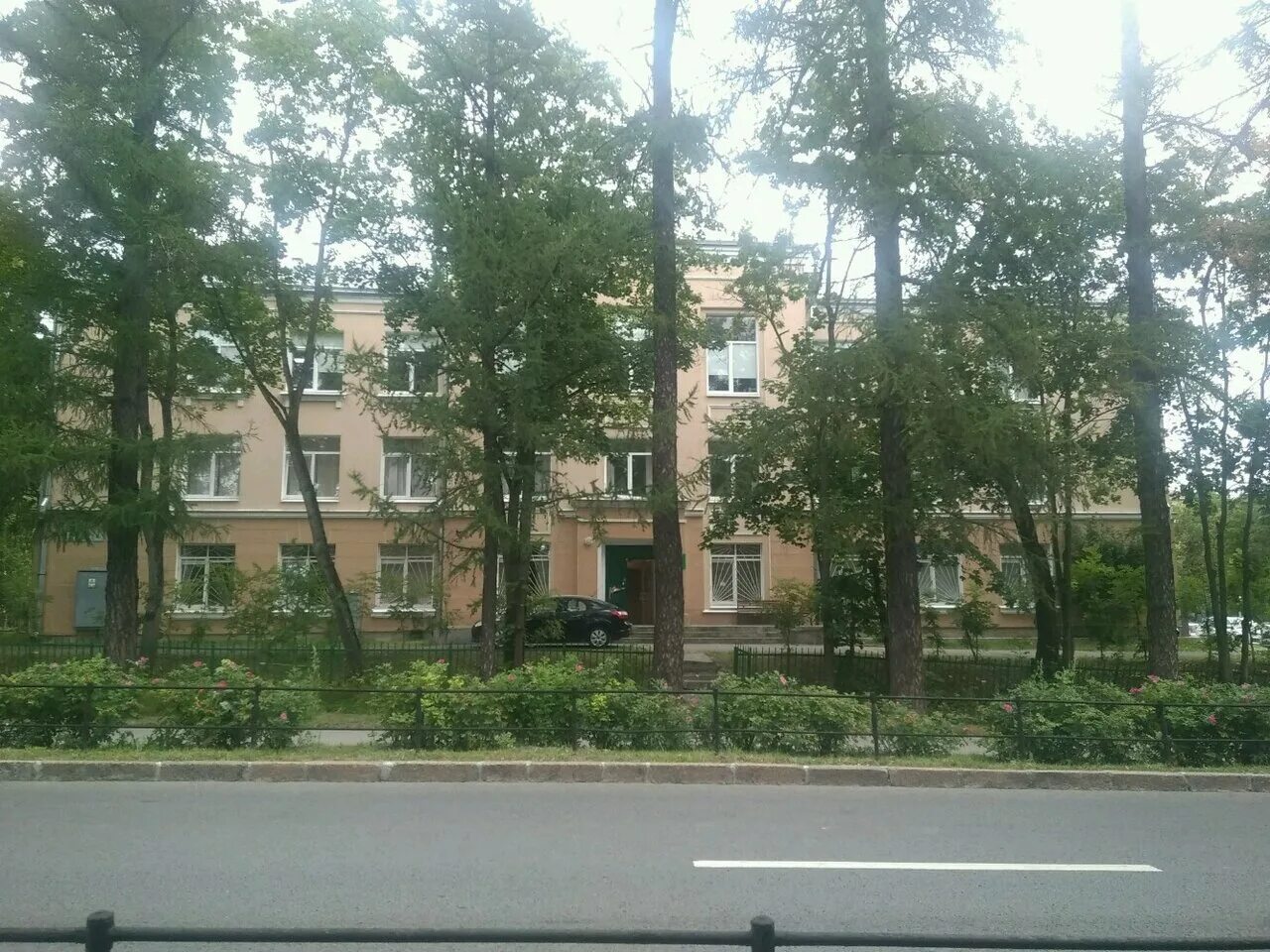 Софийский бульвар 4. Софийский бульвар 4