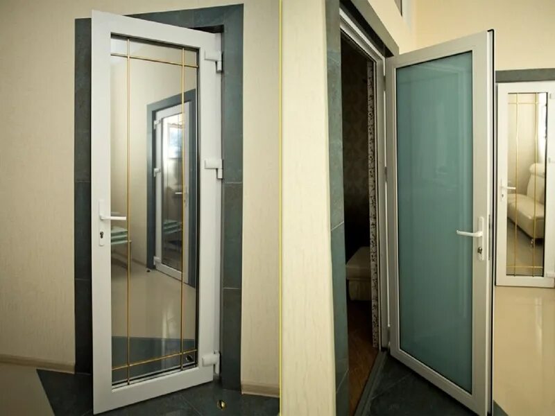 Установка двери со стеклом. Дверь ПВХ входная 1300х2100 ВХС.