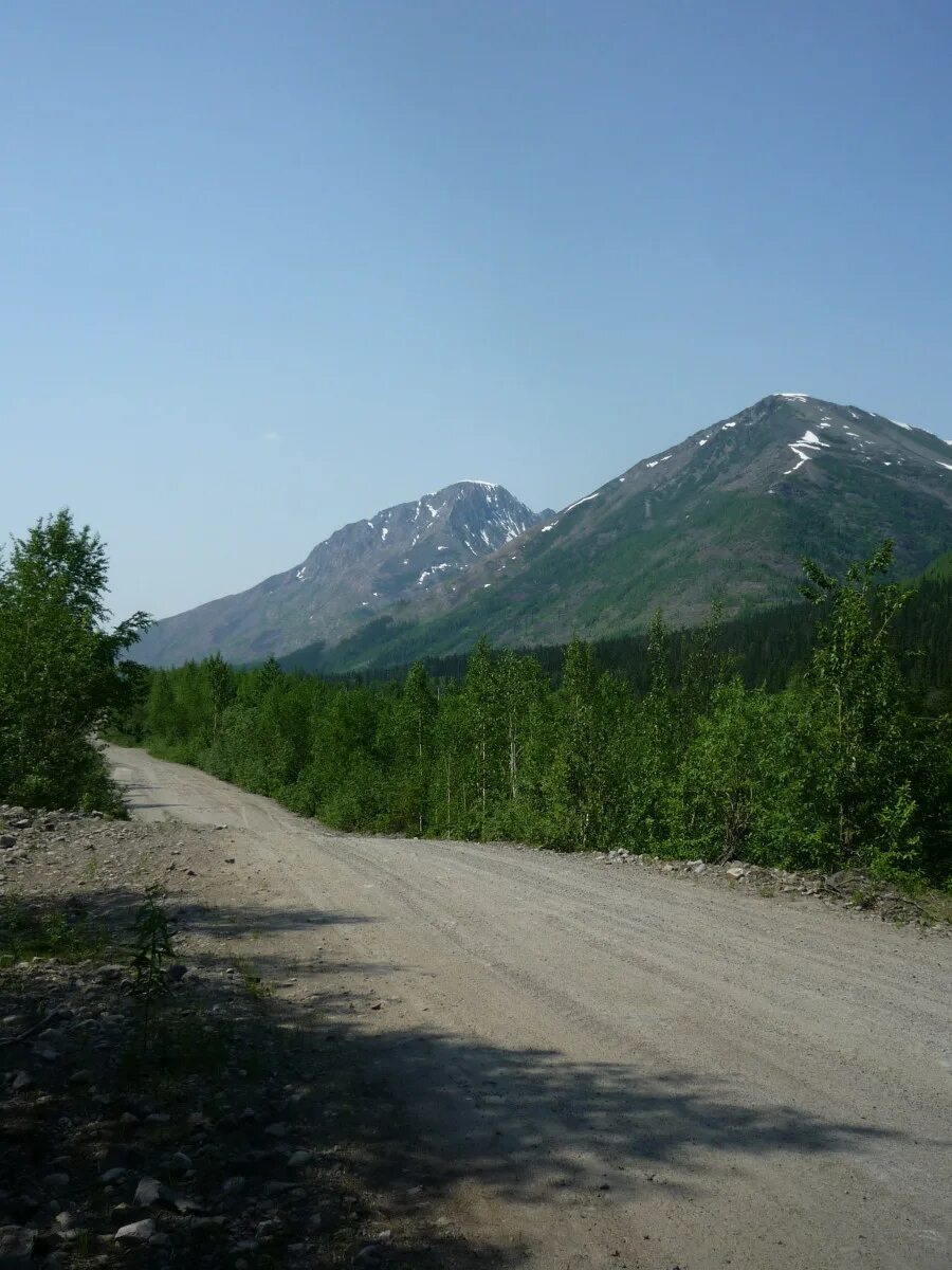 Погода кунерма. Кунерма горы. Дабан Северобайкальск. Кунерма+Байкал. Поселок Кунерма.