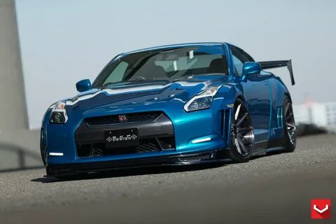 Nissan gtr видео