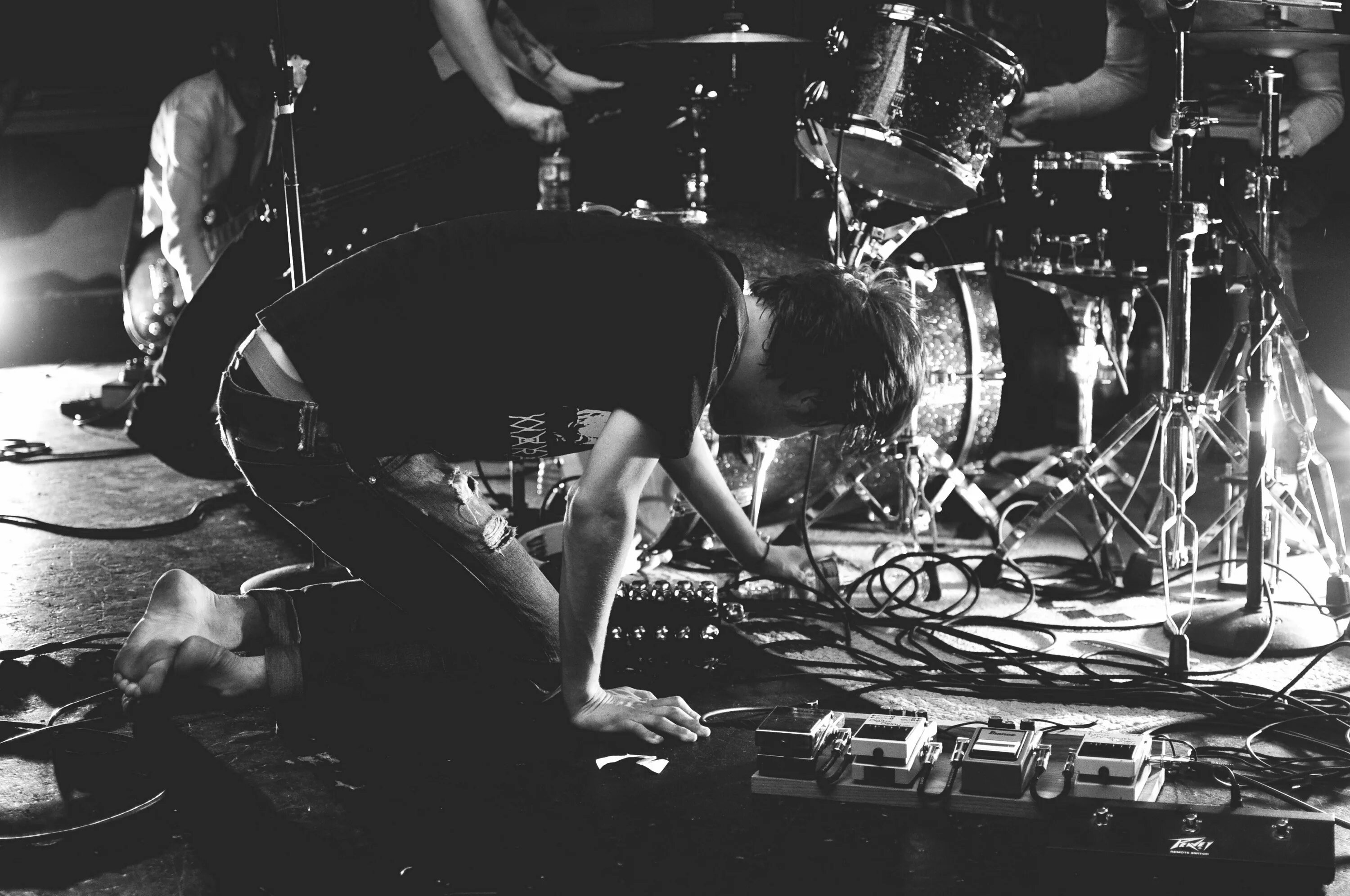 Can you close the dispute. La dispute panorama. la dispute - such small hands.