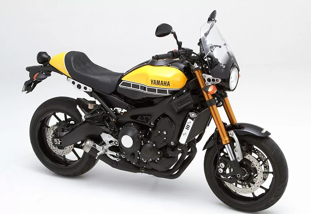 Yamaha xsr900 black. Yamaha xsr900 black. Yamaha xsr900 custom. Yamaha xsr 900 2021. Ямаха xsr900 2020.