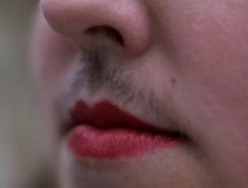 Как выглядит пушок на лице Body hair is something nobody wants to have but unfortunately we all have it at