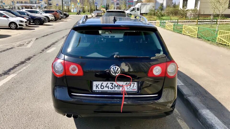 Камера б6. Passat b6 задняя камера.