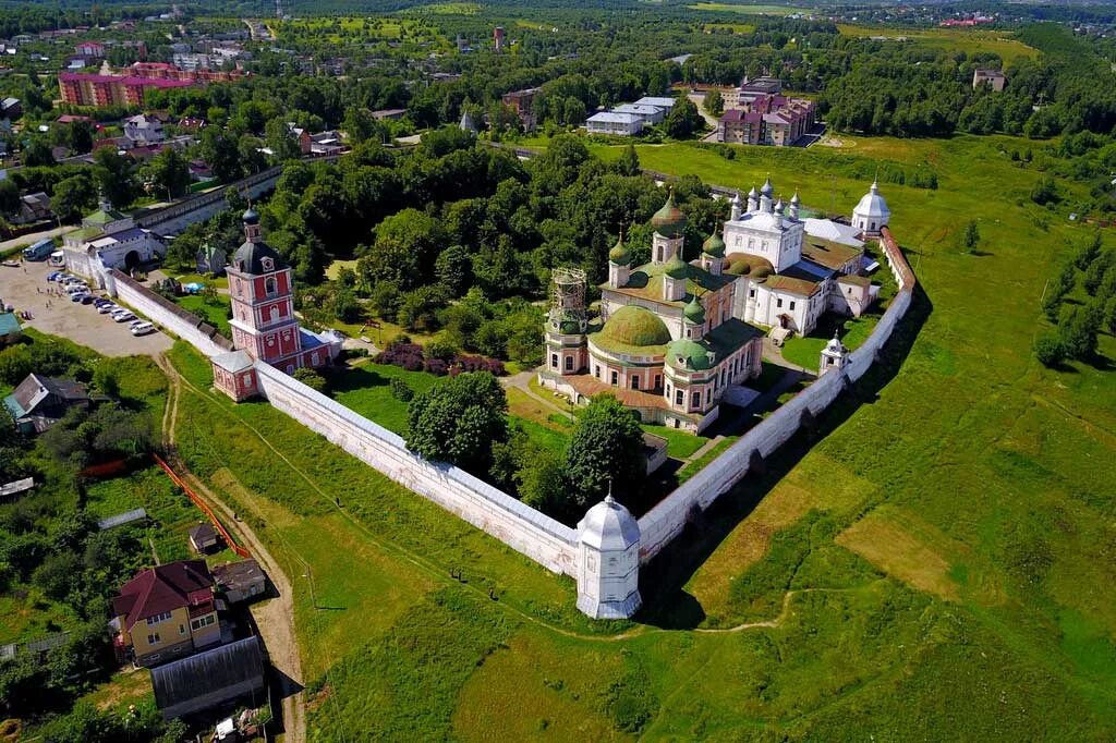 Успенский Горицкий монастырь (Переславль-Залесский). Горицкий Успенский монастырь Переславль. Успенский Горицкий монастырь (Переславский музей-заповедник). Золотое кольцо Переславль-Залесский Горицкий монастырь. Золотое кольцо ярославская область