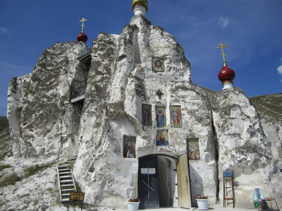 белогорский мужской монастырь воронежская. белогорье. храм в белогорье воронежской области. белогорский мужской монастырь воронежская. костомарово белогорье дивногорье в воронежской области.