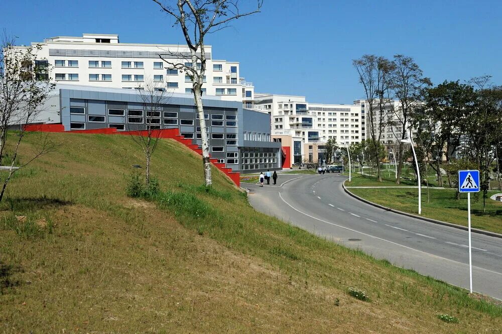 Cats dvfu. Двфу владивосток. Владивосток университет кампус. Кампус двфу 7,2. Владивосток архитектура современности.