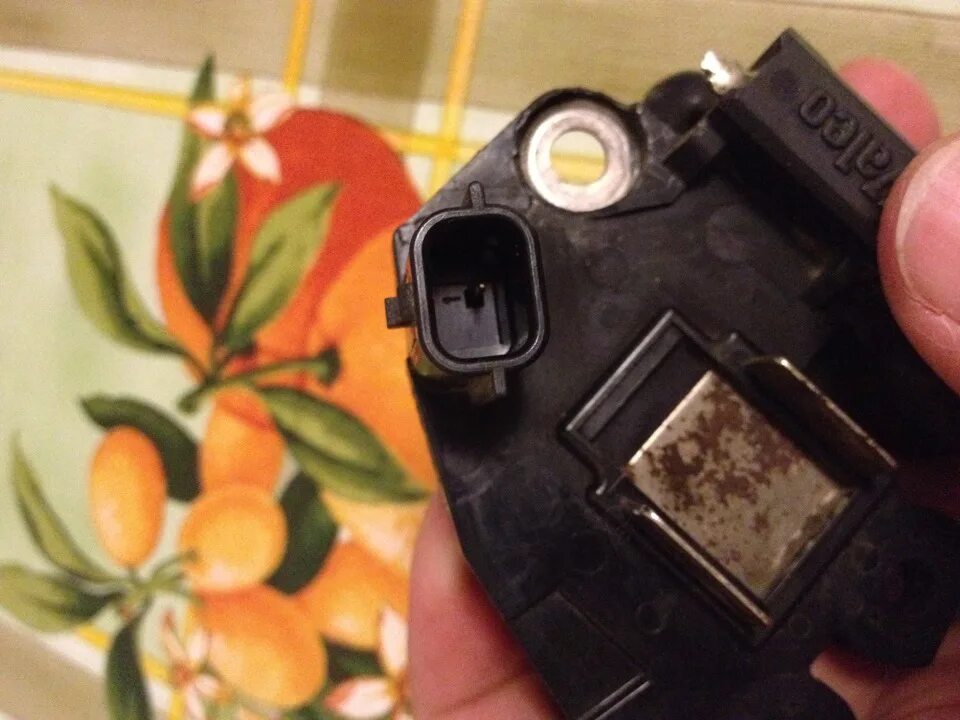 Щетки генератора меган 2. 6. Щетка генератора меган 2 валео. Щёточный блок на рено меган 2 1. Щетки генератора меган 2 1.