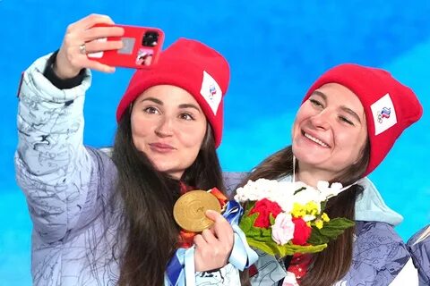 Лыжница олимпийская чемпионка