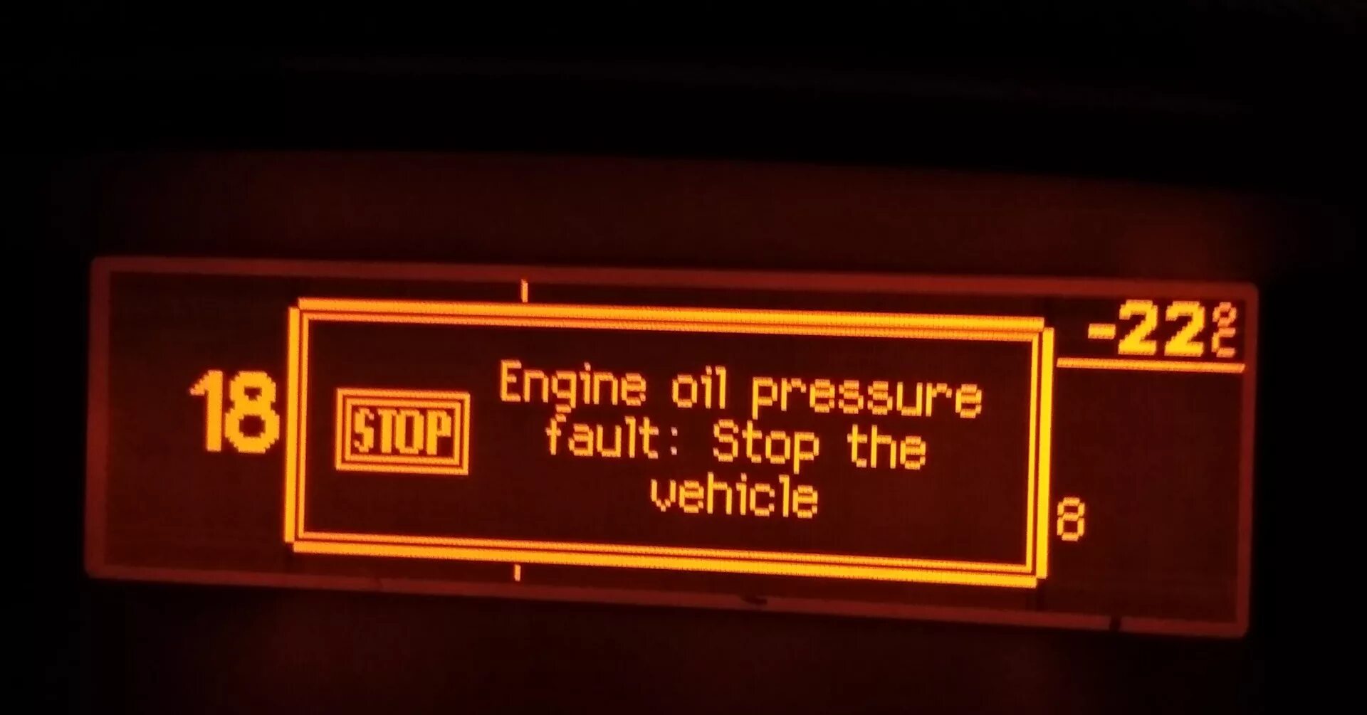 Stop faulted. Engine Oil Pressure Пежо 308. Пежо 308 Energy Oil Pressure. Engine Oil Pressure Fault stop the vehicle Пежо 308. Stop faulty Пежо 308.