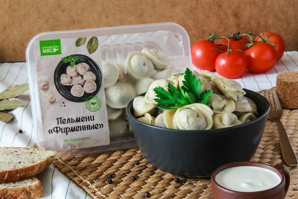 Уральские пельмени азбука уральских. Включи азбуку пельмени. Пельмени в коробке. Включи азбуку пельмени. Шоу уральские пельмени корпорация морсов.