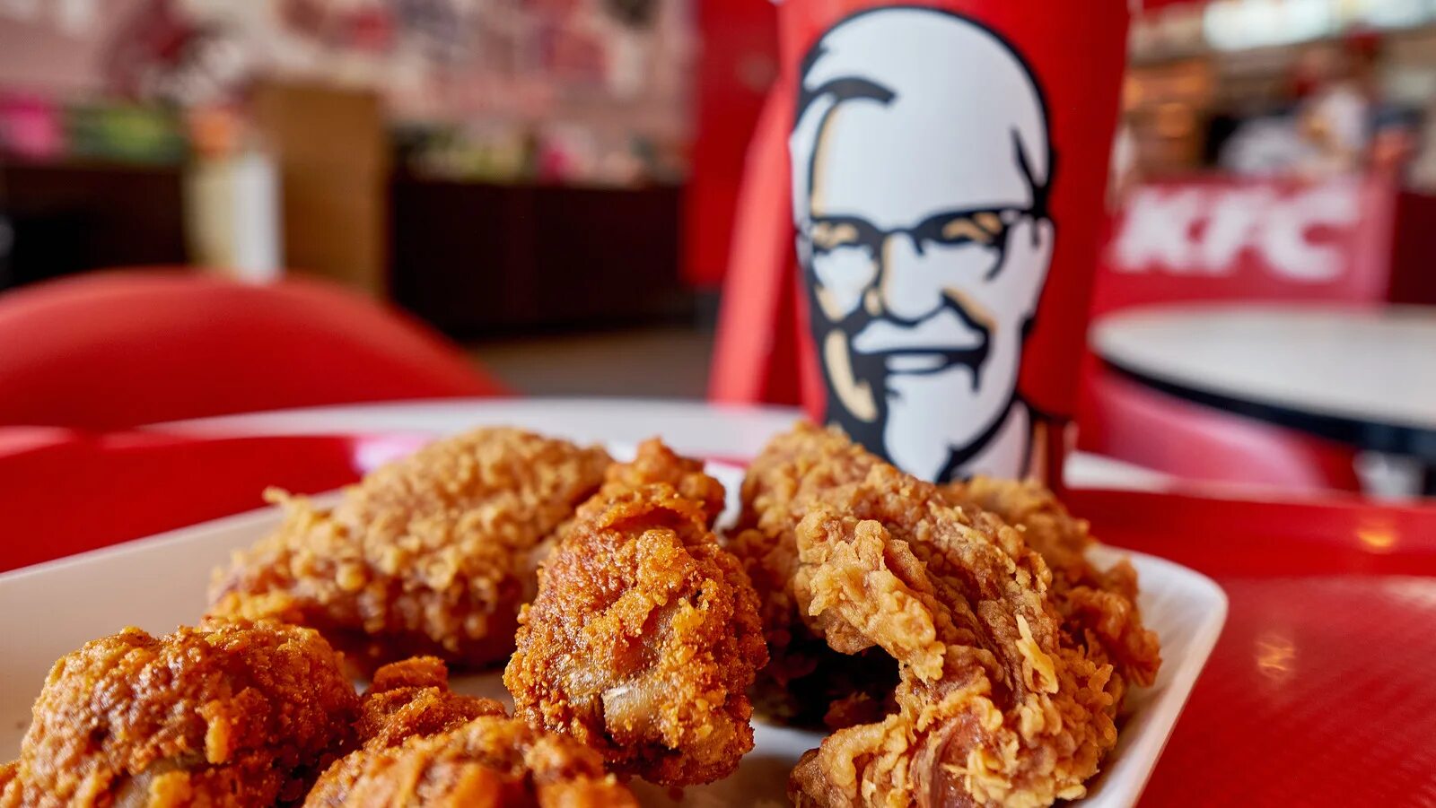 Кентукки фрай чикен. Кентукки фрай чикен. Кентукки фрайд чикен. Цыпленок kfc. Chicken wings kfc.
