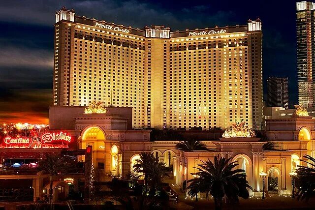 Лас вегас отели фото egipto las vegas Buscar con Google Luxor las vegas, Luxor hotel las vegas, Las