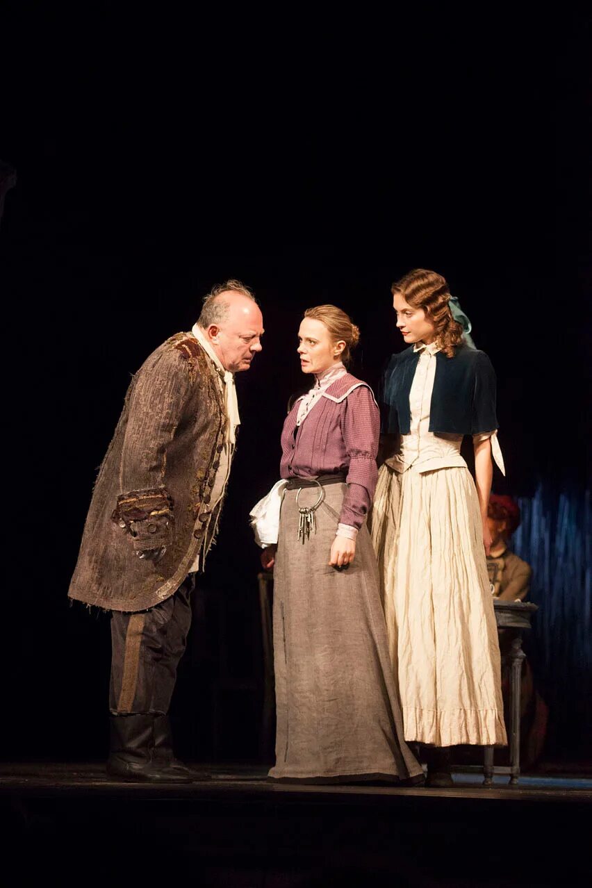 Вишневый сад ленком. Вишневый сад ленком. Вишневый сад ленком. Театр ленком вишневый сад. Театр ленком вишневый сад.