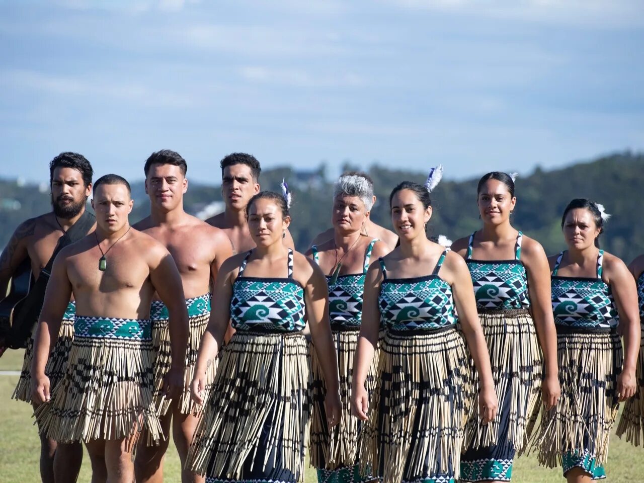 New zealand maori. Новозеландия Маори. Маори Австралия. Племя Маори в новой Зеландии. Одежда Маори.