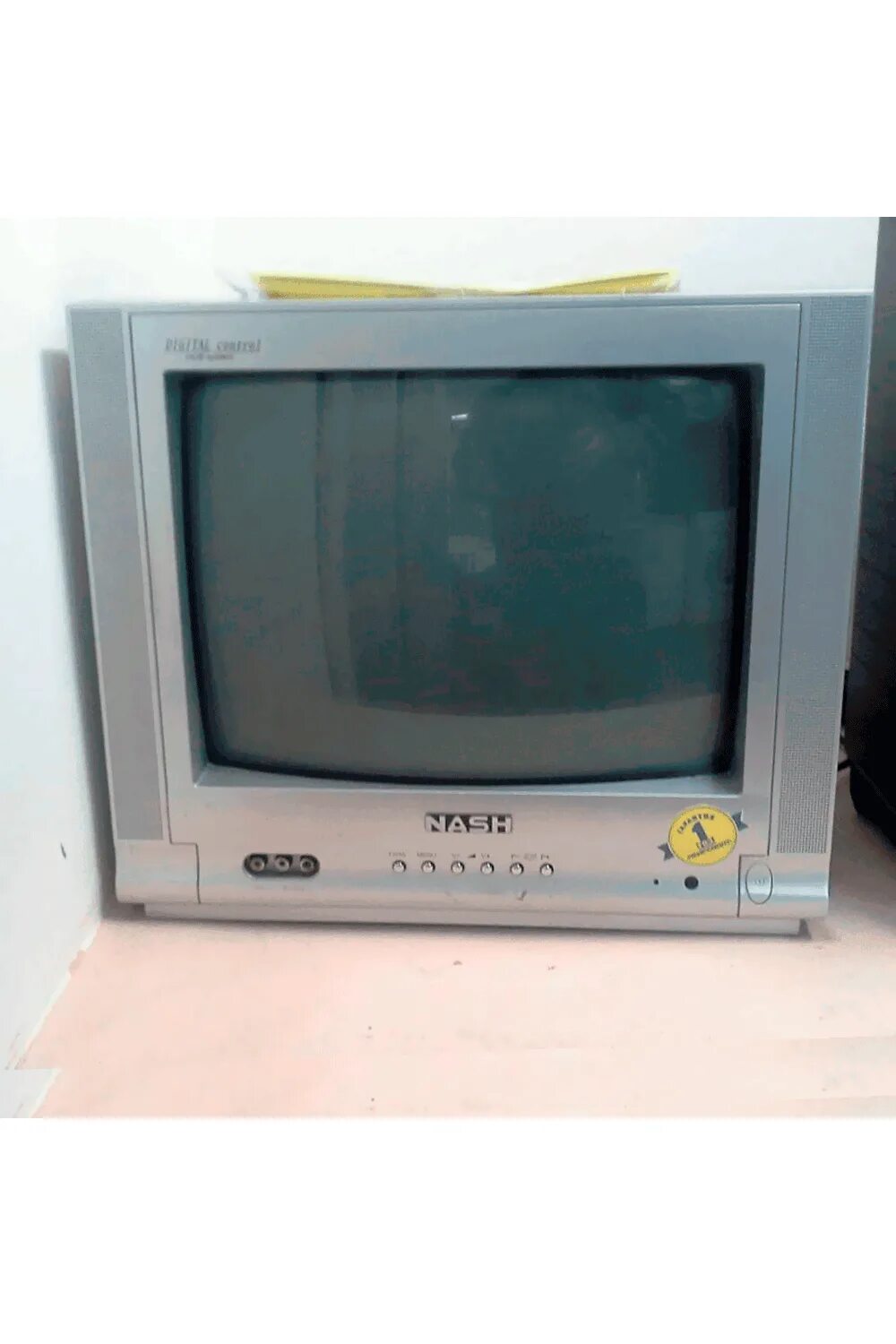 Nash CTV-n1495. Телевизор Nash CTV-n2571 25". Телевизор Nash CTV-n2124 21". Телевизор Nash CTV-n2971 29". Телевизоры 2004 года