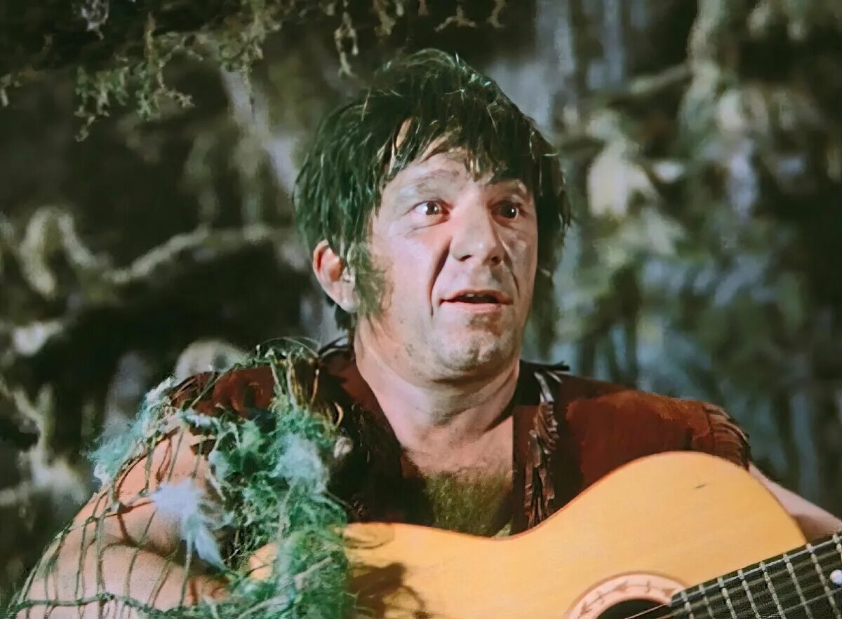 Леший песня текст песни. Песенка лешего из фильма новогодние приключения маши и вити. Ноты и слова песty bp rbyjabkmvjd. Приключения маши и вити песня лешего. Леший с фильма маша и витя новогоднее приключение.