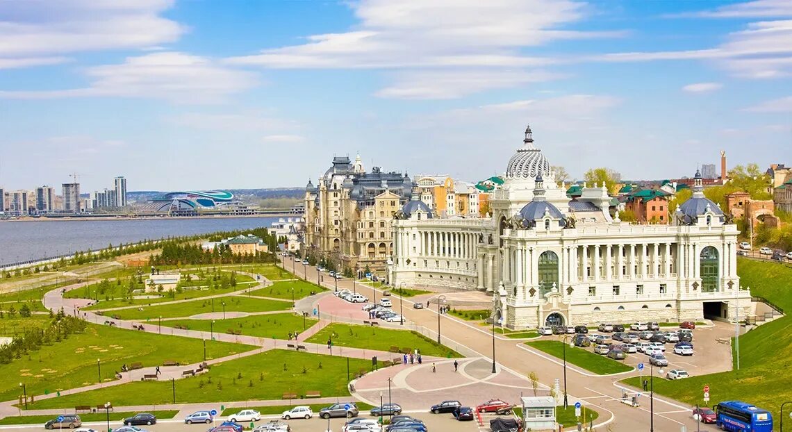 Казань данные о городе. Парк земледельцев казань. набережная казани дворец земледельцев. дворец земледельцев в казани летом. дворцовая площадь (казань).