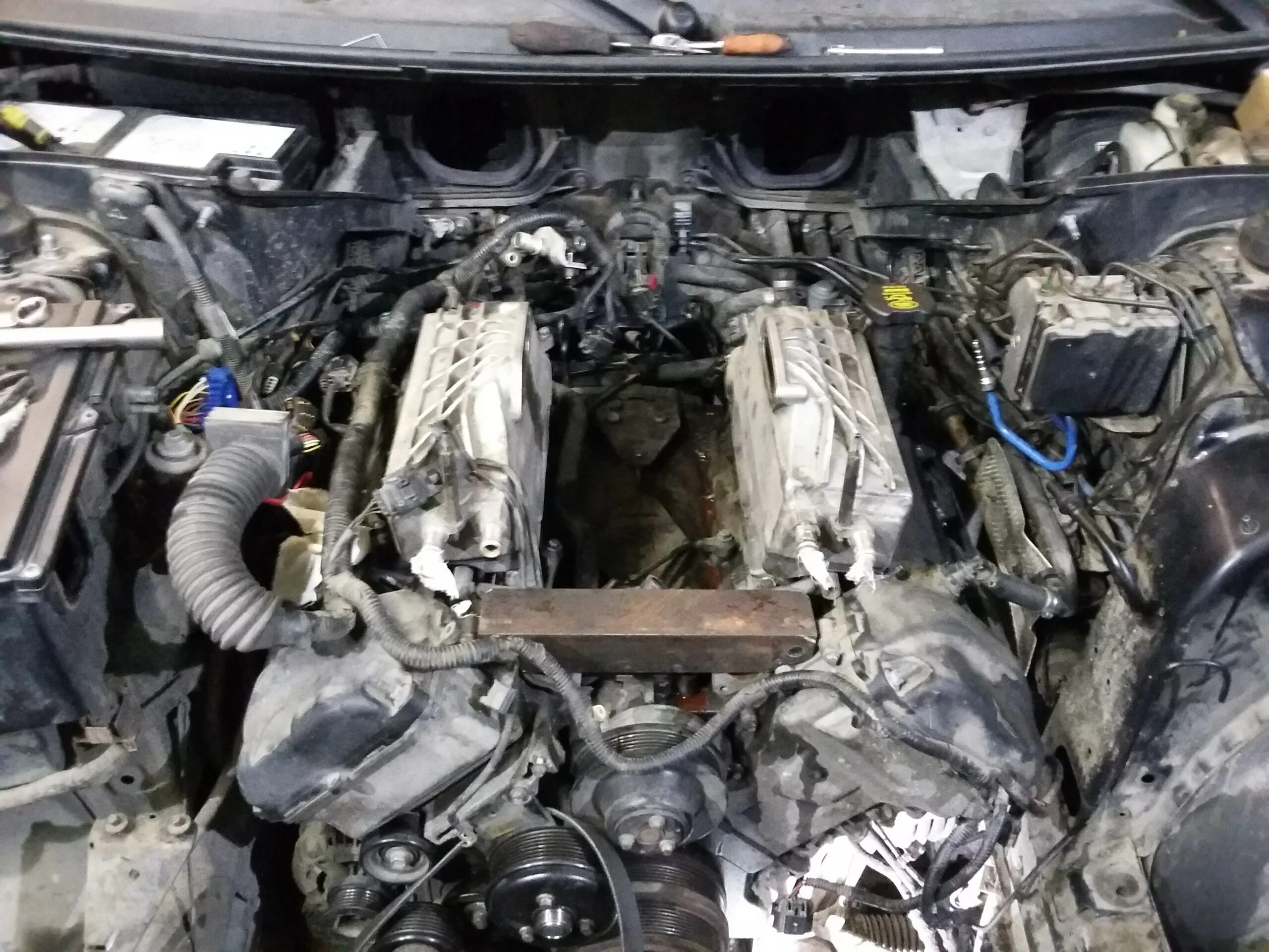 Двигатель range rover 2. Мотор 4.2 рендж ровер. range rover 4.2 supercharged двигатель. мотор 4,2 range rover l322.