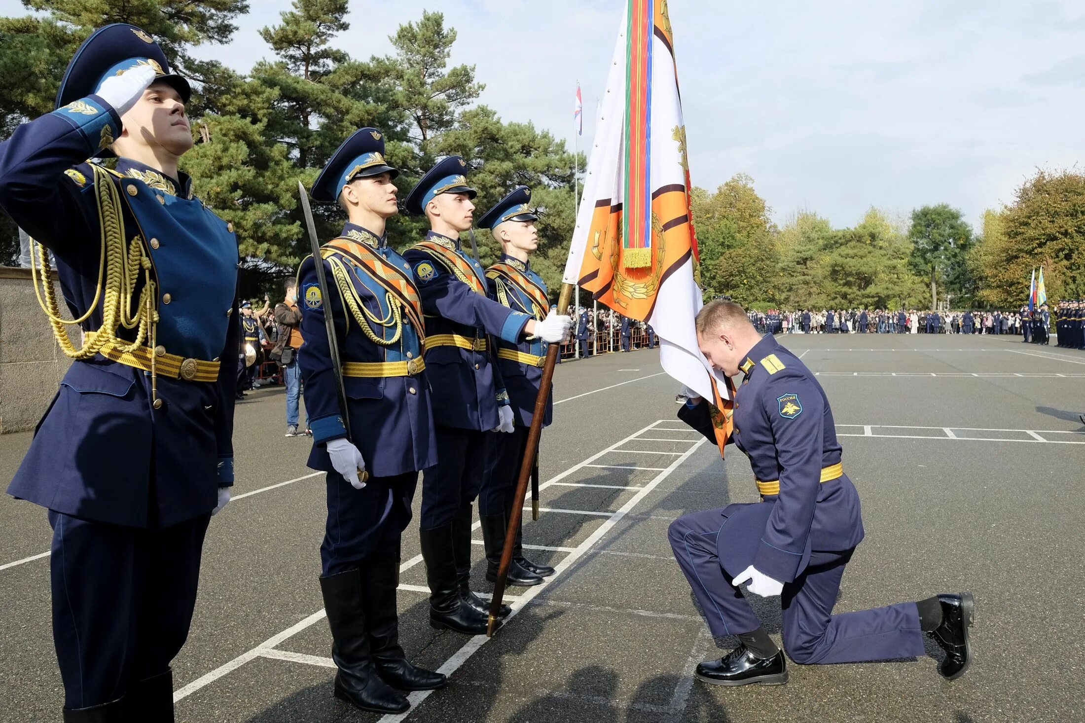 Высшее военное авиационное училище. КВВАУЛ им Серова 2020. Краснодар выпуск КВВАУЛ 2020. Краснодарское высшее авиационное училище летчиков. КВВАУЛ им Серова выпуск 2020.