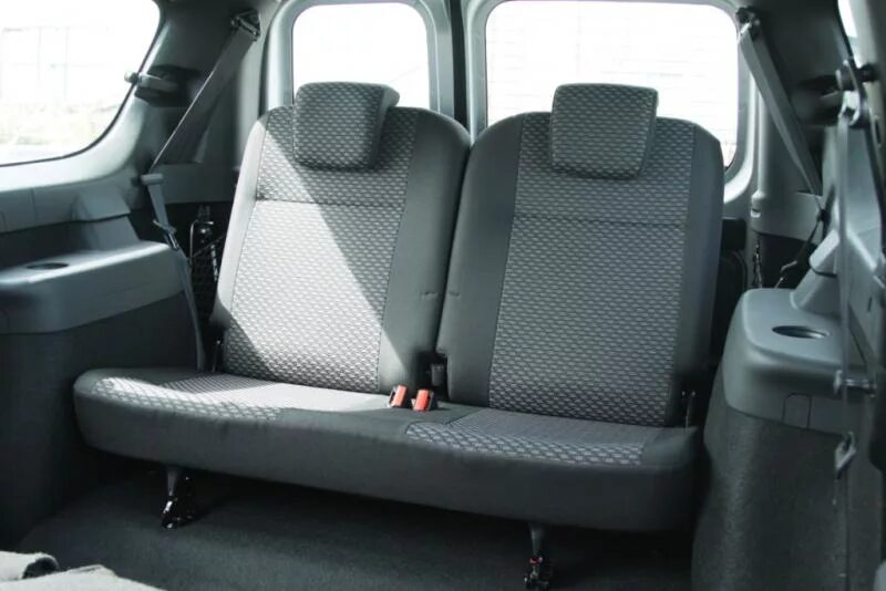 лада ларгус 2022 третий ряд. Lada largus третий ряд. лада ларгус 3 ряд сидений. третий ряд сидений лада ларгус. лада ларгус 7 задний ряд.