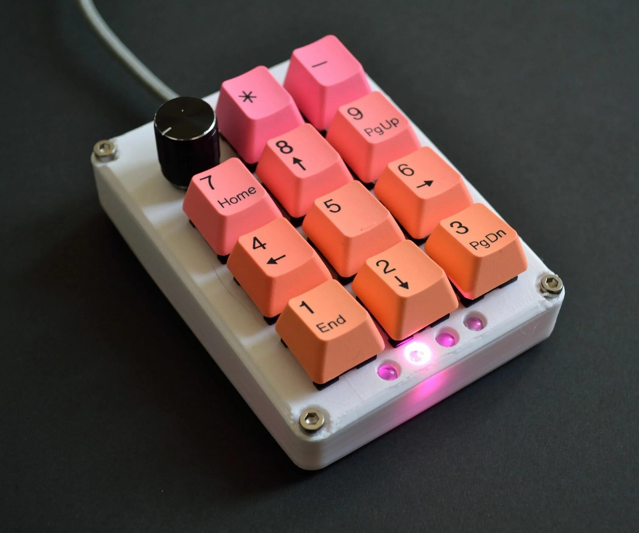 Geek side. Macropad geekboards v2. macropad своими руками. glorious macropad. macropad купить.