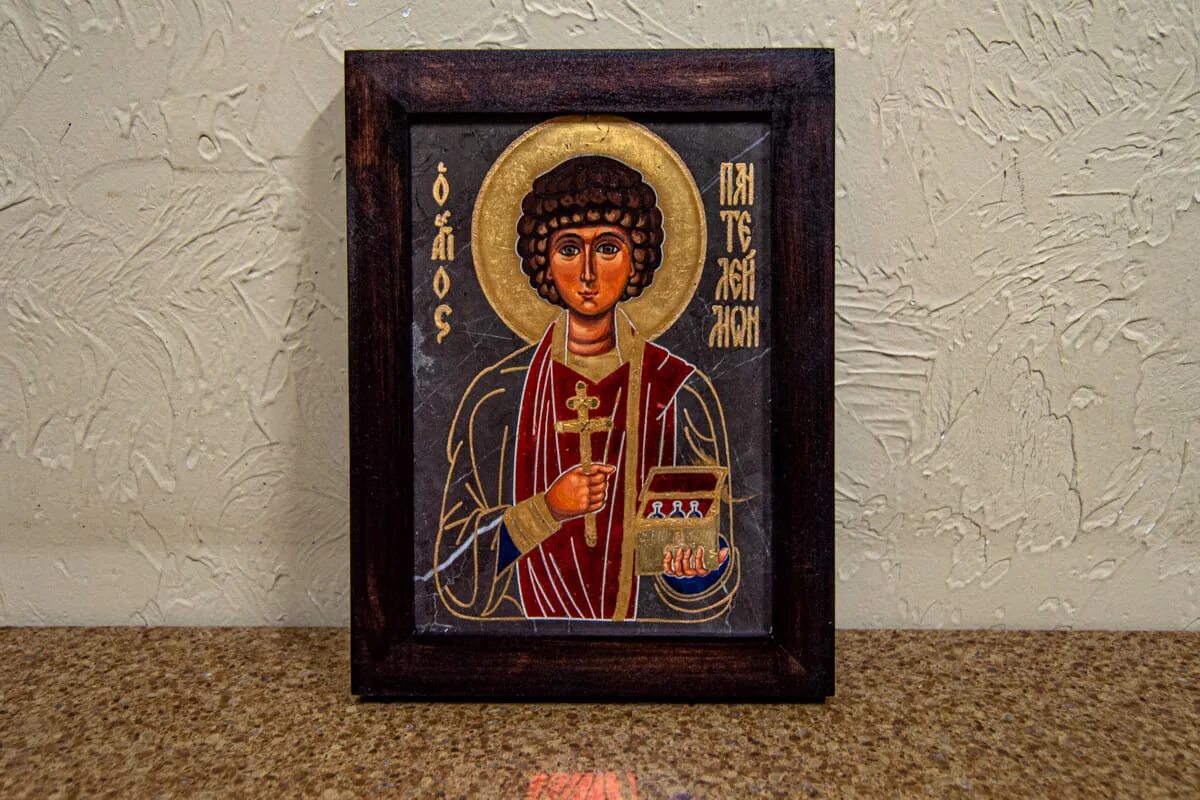 Иконы минск. Иконы минск. Иконы минск. Иконы минск. Икона иисус в короне.