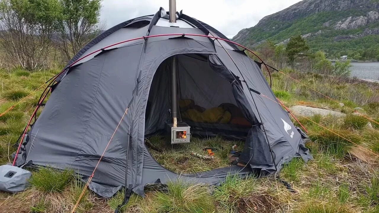 Титановая печь thous wind. Разборная печь для палатки. Титановые колышки для палатки. Msr hubba hp. Палатка hewolf 1789.