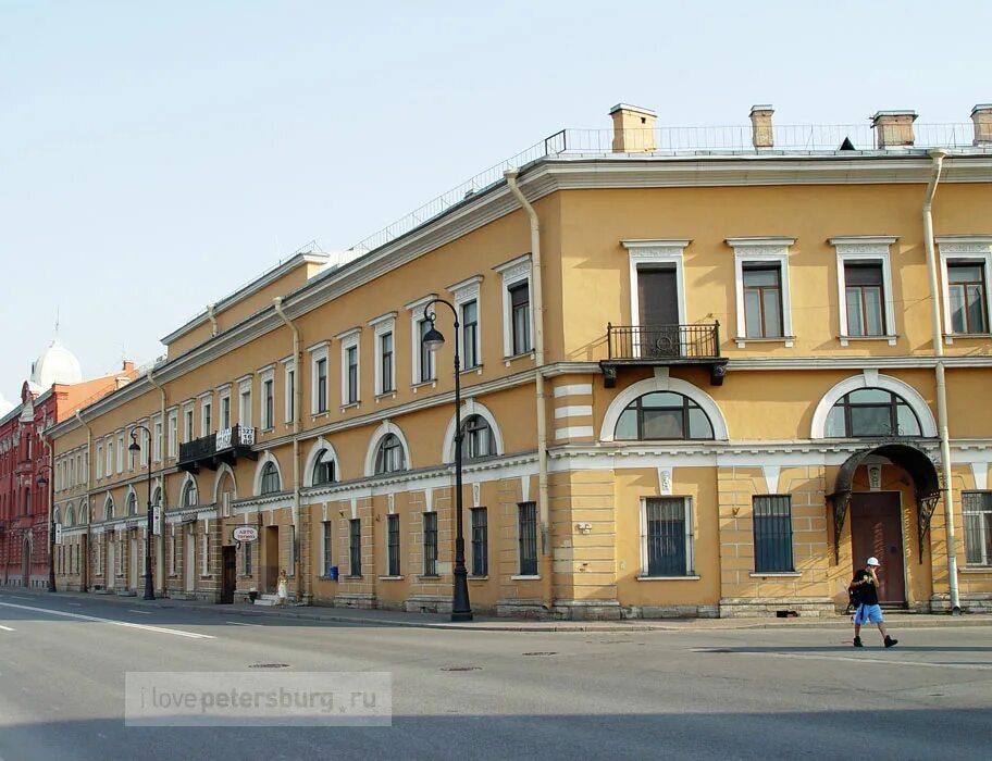 Архитектура санкт петербурга эпохи творчество воронихина. Великие архитекторы петербурга. Кто архитектор санкт петербурга. Арка генерального штаба. Кто архитектор санкт петербурга.