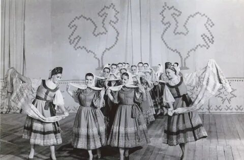 История создания ансамблей