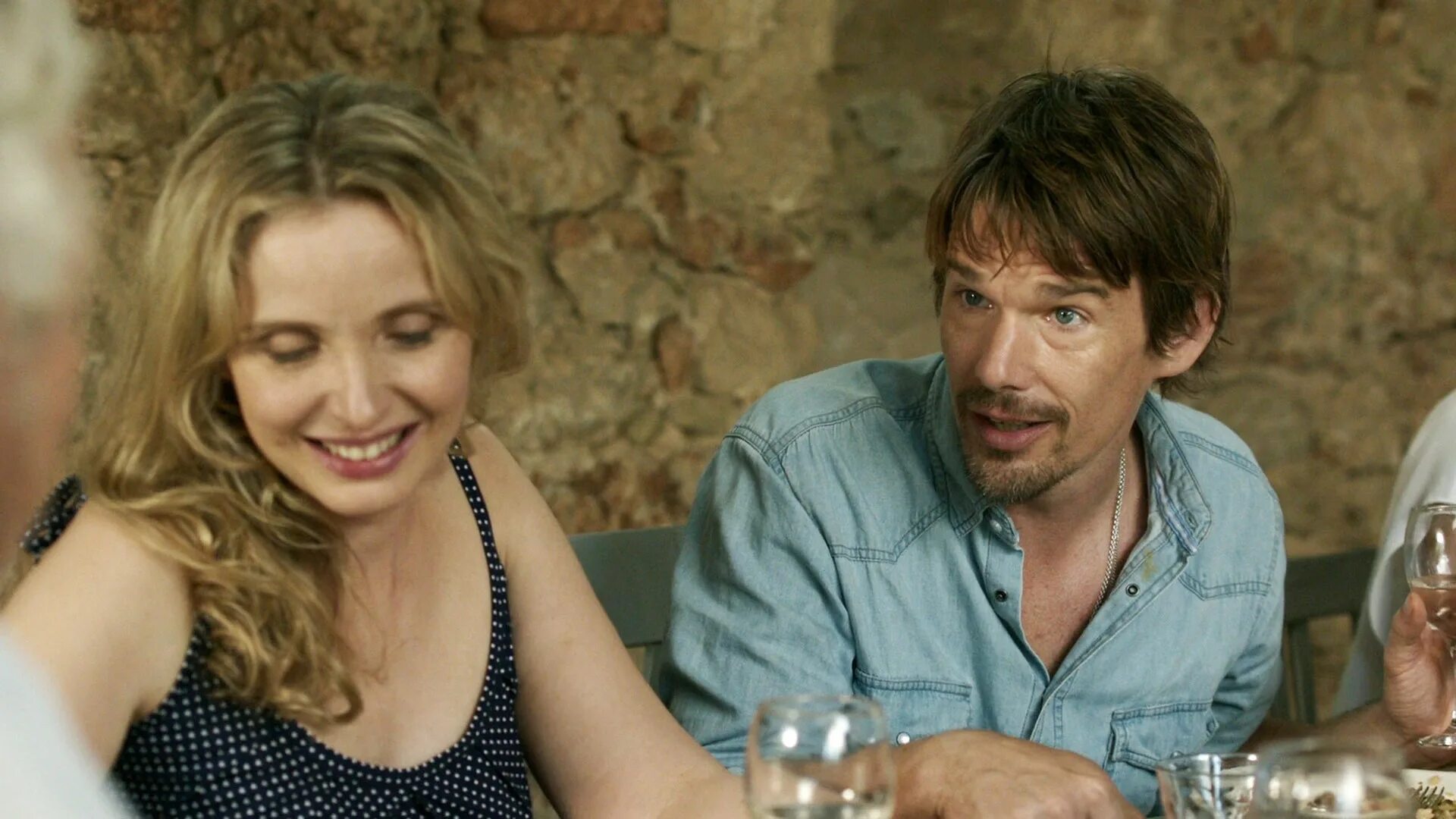 До полуночи фильм 2013. Полночь с адамом фильм 2013. Жюли дельпи before midnight. Что за фильм по фото. Перед полуночью трилогия.