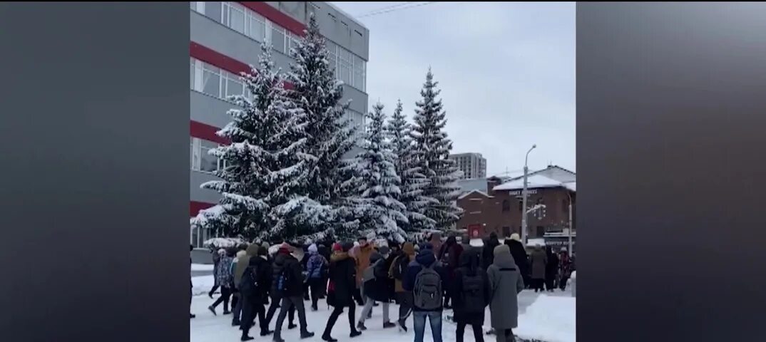 Эвакуация в уфе сегодня. Эвакуация в уфе. эвакуация в башкирии из школ. эвакуация в уфе школа 22. эвакуация уфа сегодня 1 лицей.