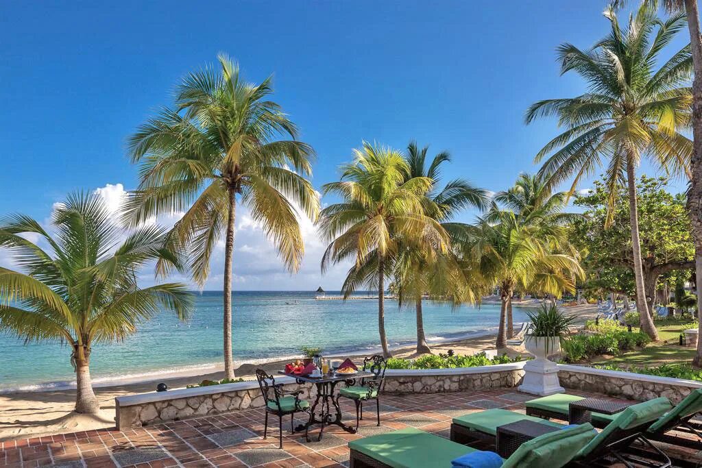 Ямайка стоит посетить страну с позитивным настроем. Montego Bay Jamaica. Half Moon Jamaica Montego Bay. Ямайка пейзажи. Ямайка красивые места.